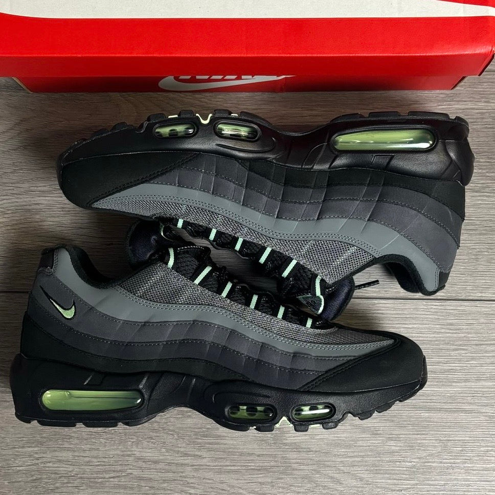 Nike Air Max 95 Vapor Green