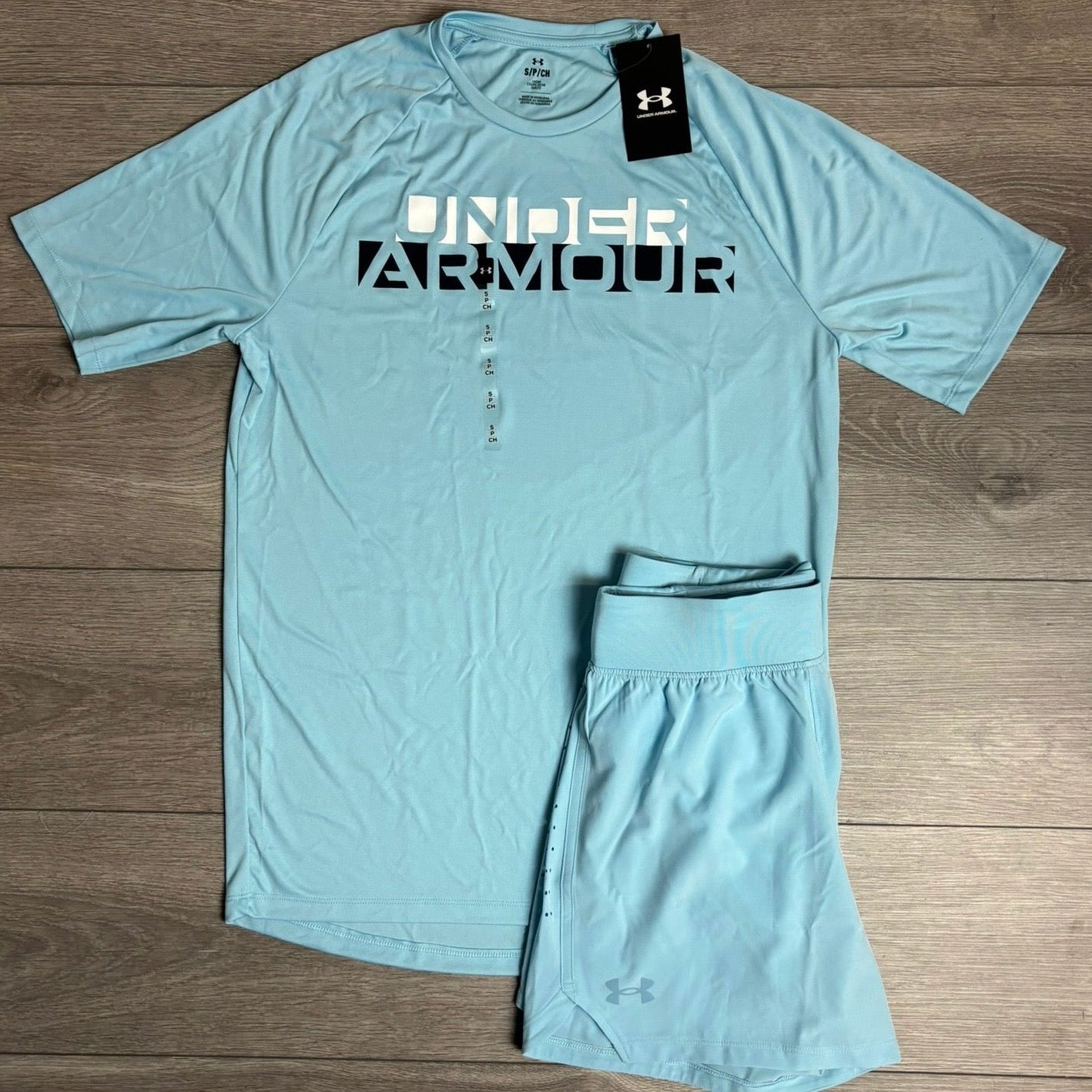 Under Armour Blue Velocity T-Shirt / Speedpocket Shorts Set