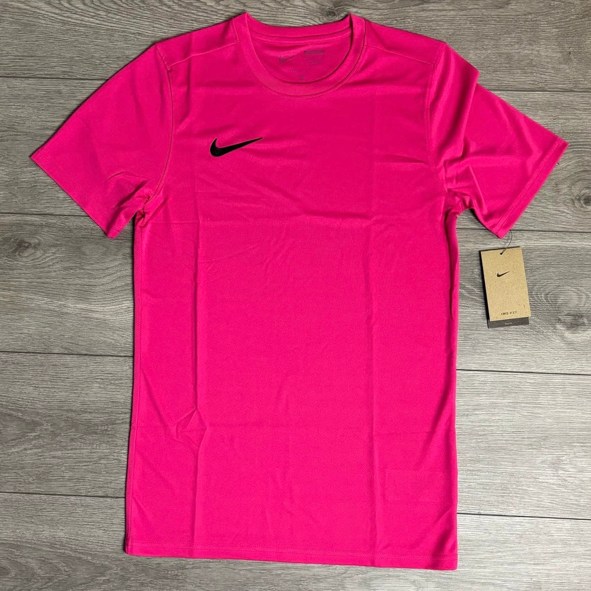 Nike Dri-FIT Black Short / Pink T-Shirt Set