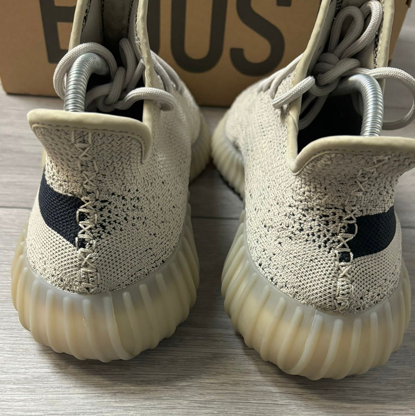 Pre-Loved Yeezy Boost 350 V2 Beige
