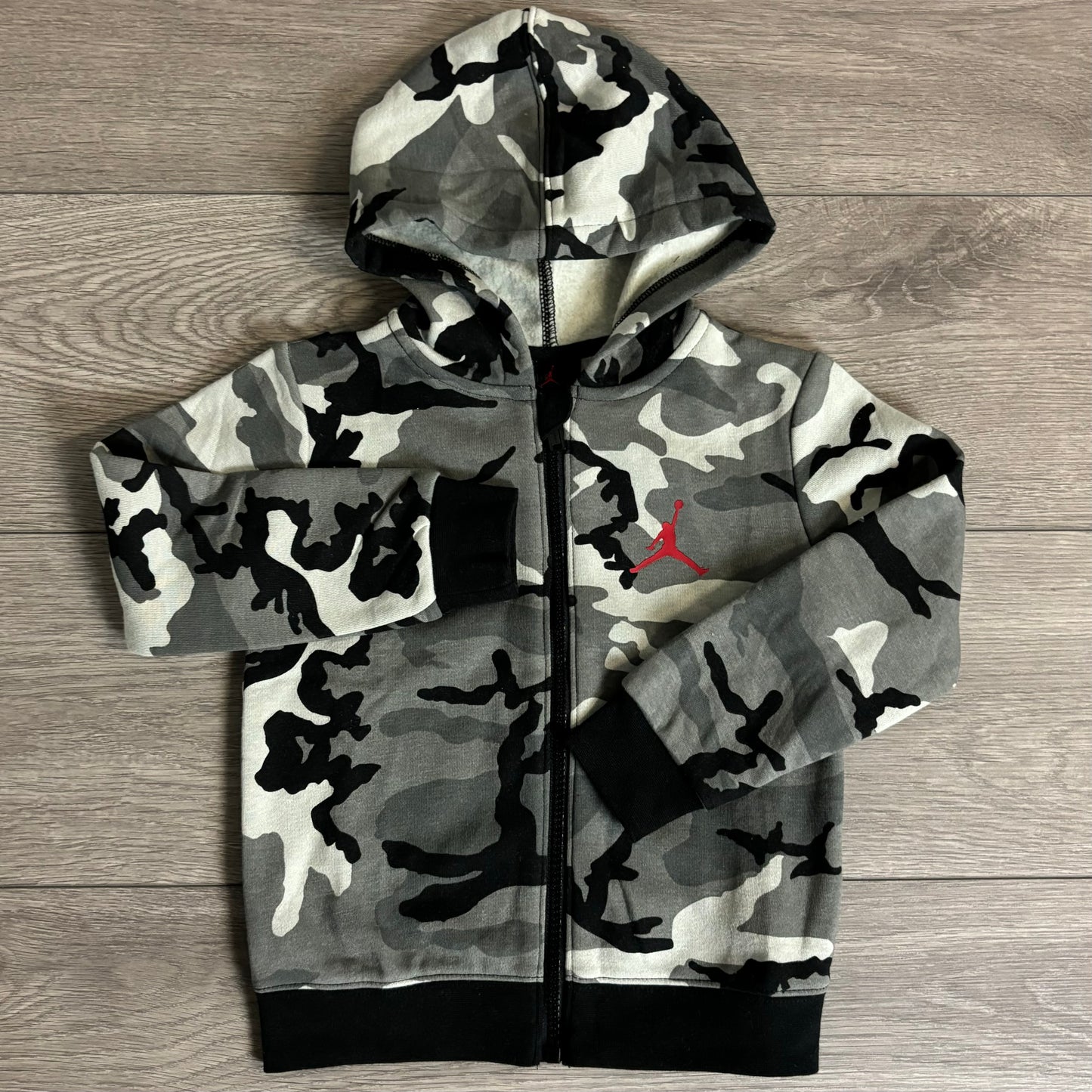 Infants Nike Jordan Grey/Black Camo Tracksuit