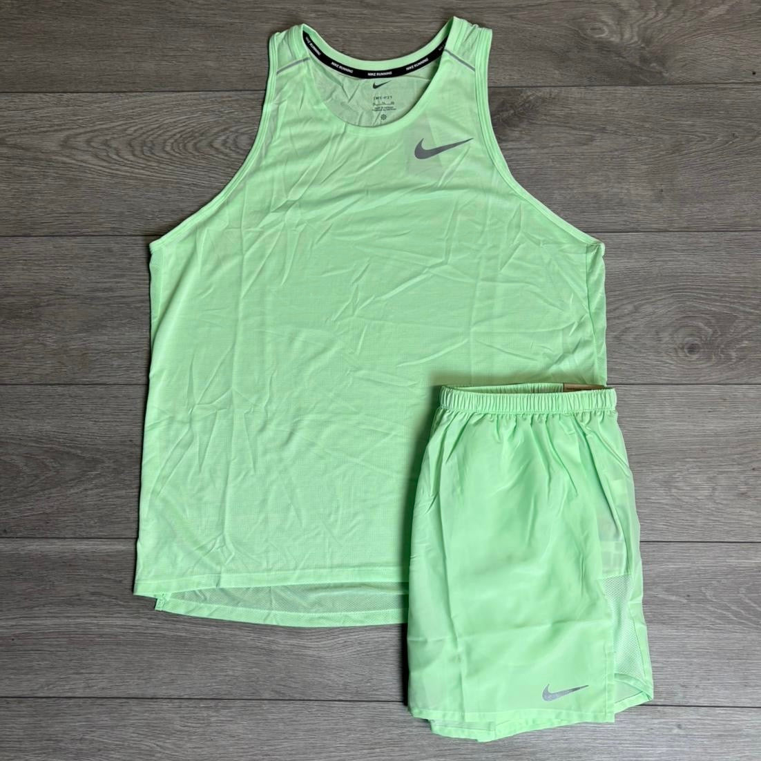 Nike Miler 1.0 Vest / Challenger Short Set Vapour Green