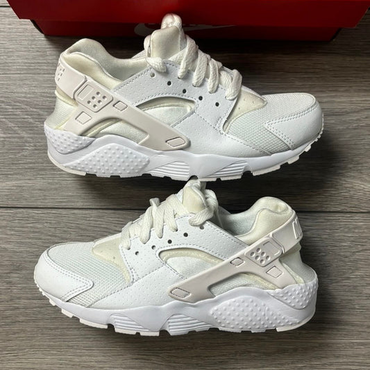 Nike Air Huarache Triple White