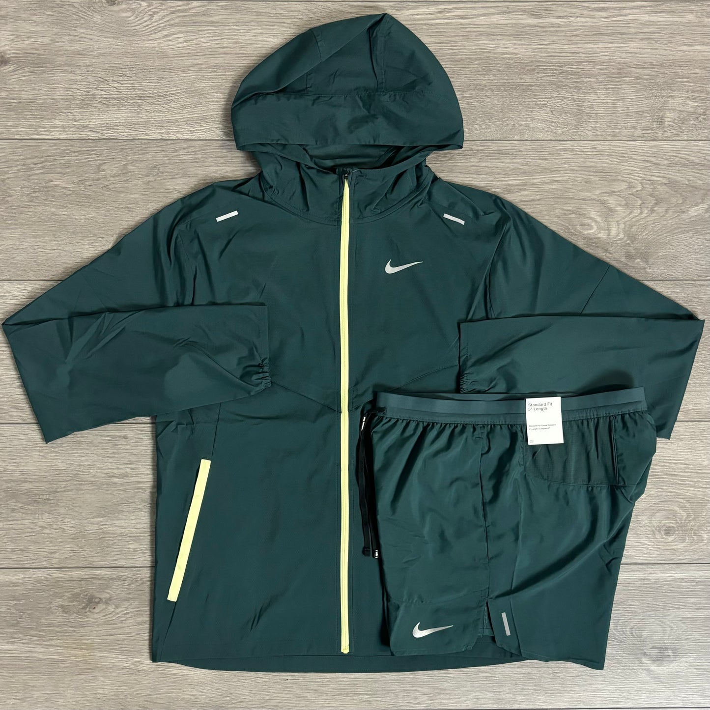 Nike Run Repel Windrunner Deep Jungle / Flex Stride Shorts Set