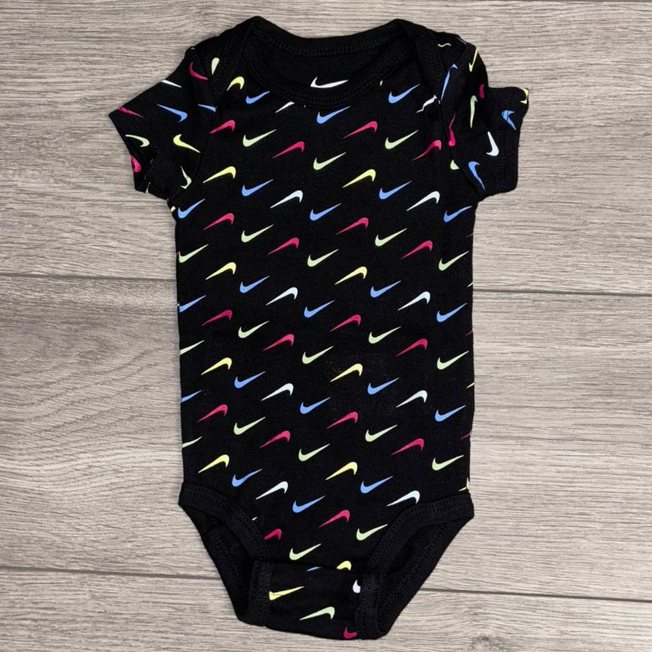 Infants Nike Unisex Multi Swoosh 3 Piece Set