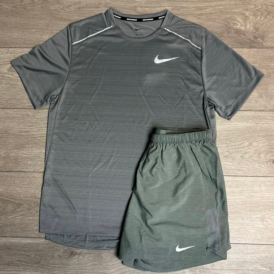 Nike Miler 1.0 T-Shirt / Challenger Short Set Grey