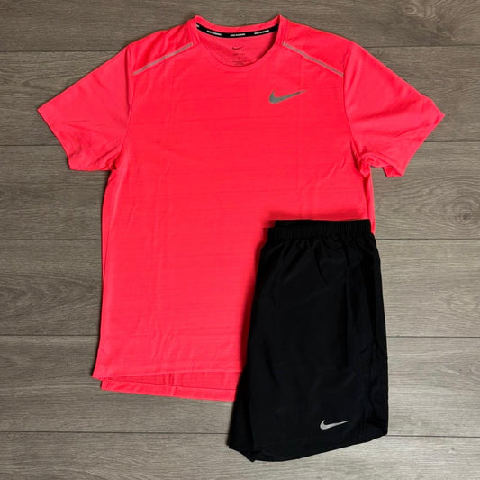 Nike Miler 1.0 T-Shirt Red / Challenger Shorts Black Set