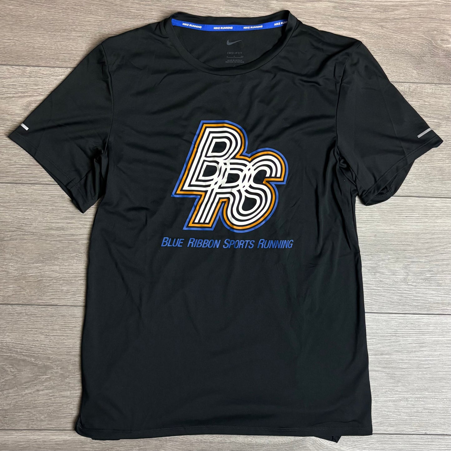 Nike Running Energy Rise 365 T-Shirt / Stride Shorts Set Black/Blue/Orange