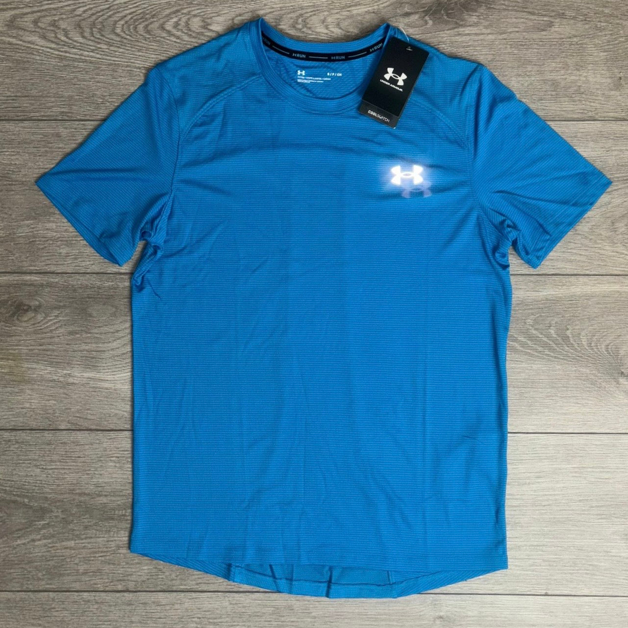 Under Armour Coolswitch Blue T-Shirt With Blue Launch Shorts