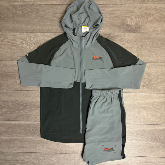 Nike Performance Windrunner / Short Set Grey/Black/Orange