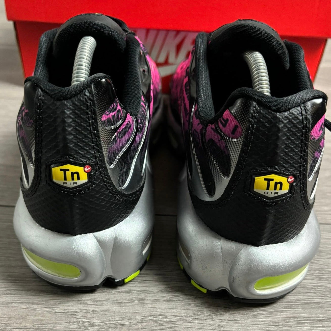 Pre-Loved Nike Air Max TN Mercurial 25