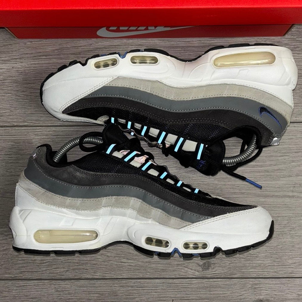 Pre-Loved Nike Air Max 95 Black/Medium Blue