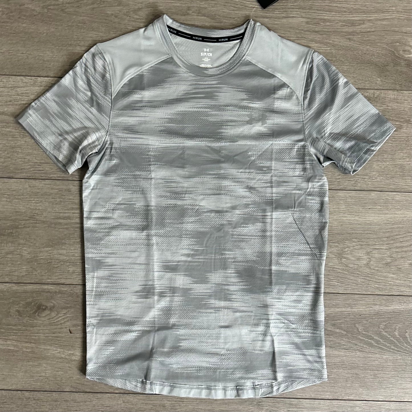 Under Armour Print Coolswitch T-Shirt Grey