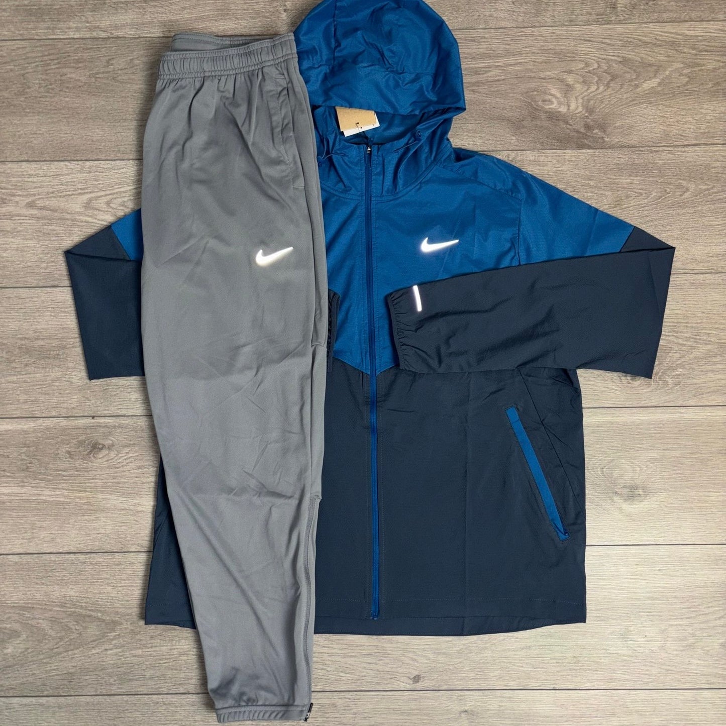 Nike Dri-FIT Repel Windrunner Court Blue / Challenger Pants Grey Tracksuit