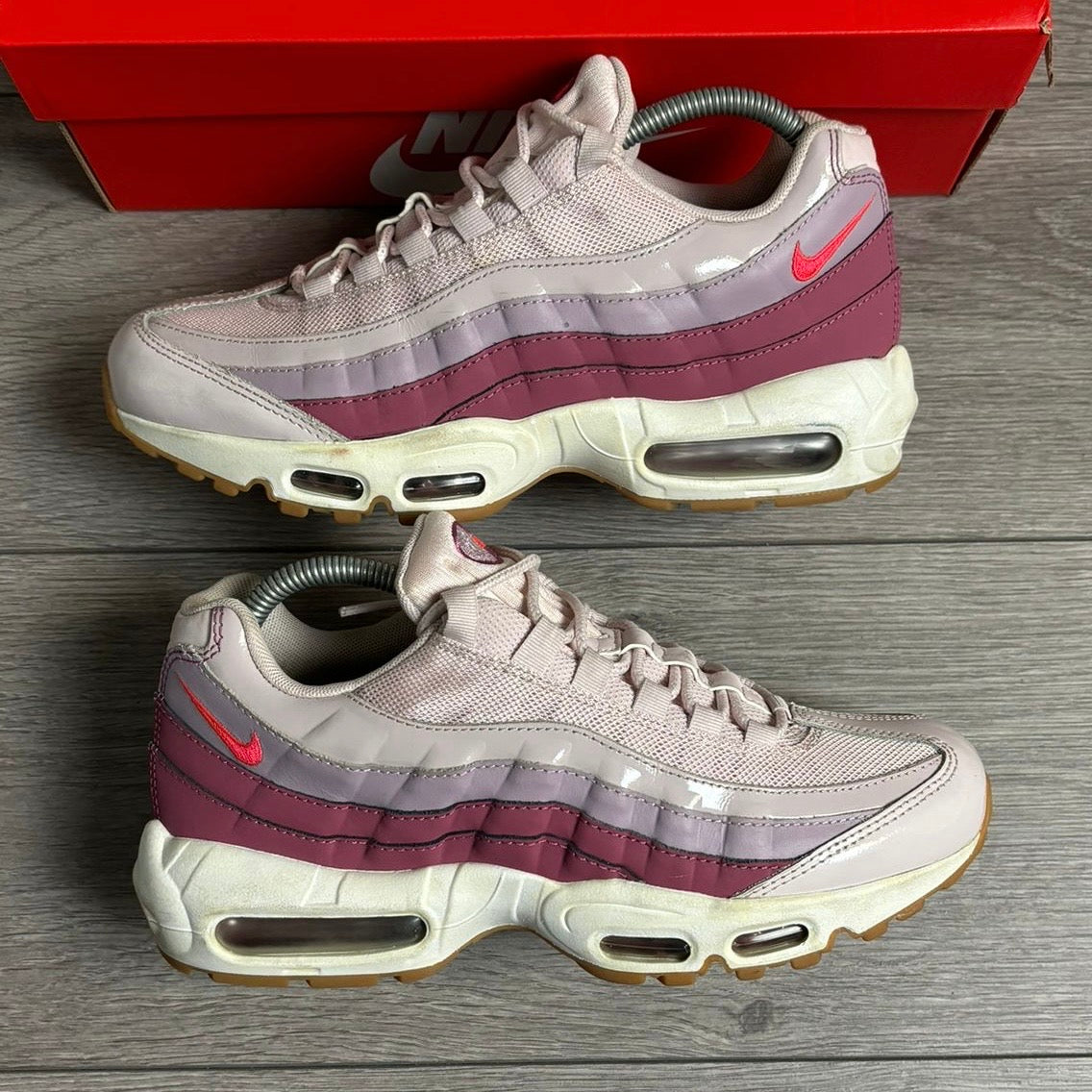 Pre-Loved Womens Nike Air Max 95 Barely Rose