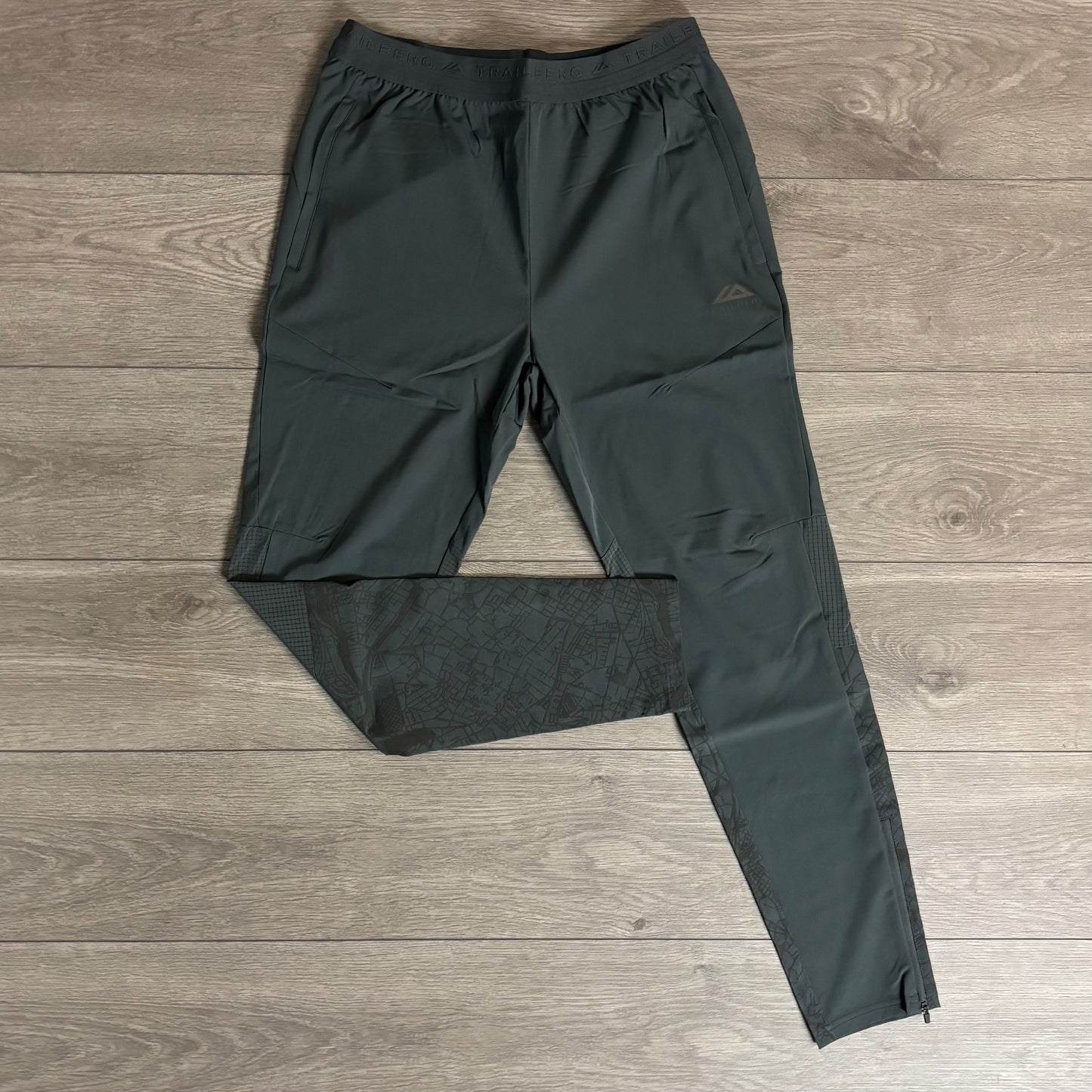 Trailberg Geneva Tracksuit Charcoal Grey