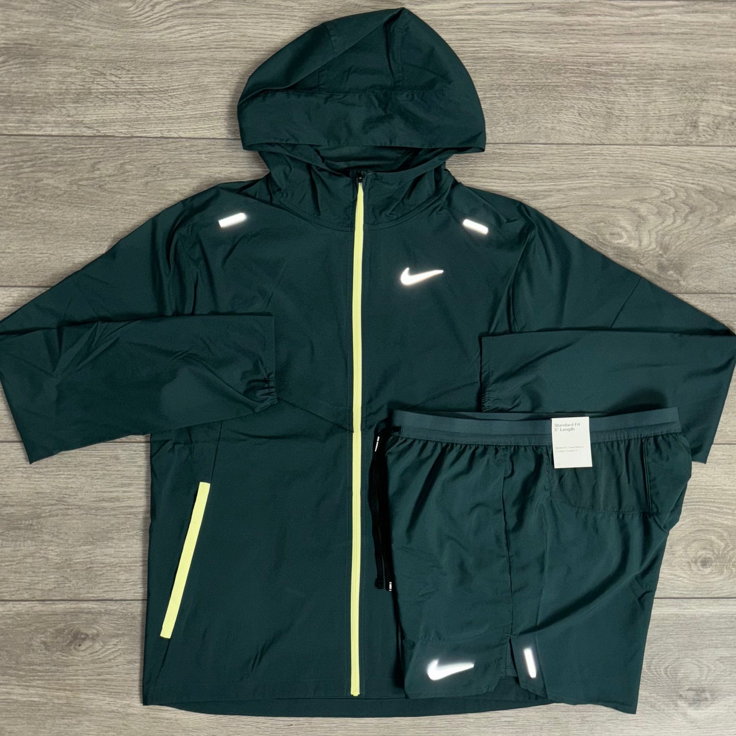 Nike Run Repel Windrunner Deep Jungle / Flex Stride Shorts Set