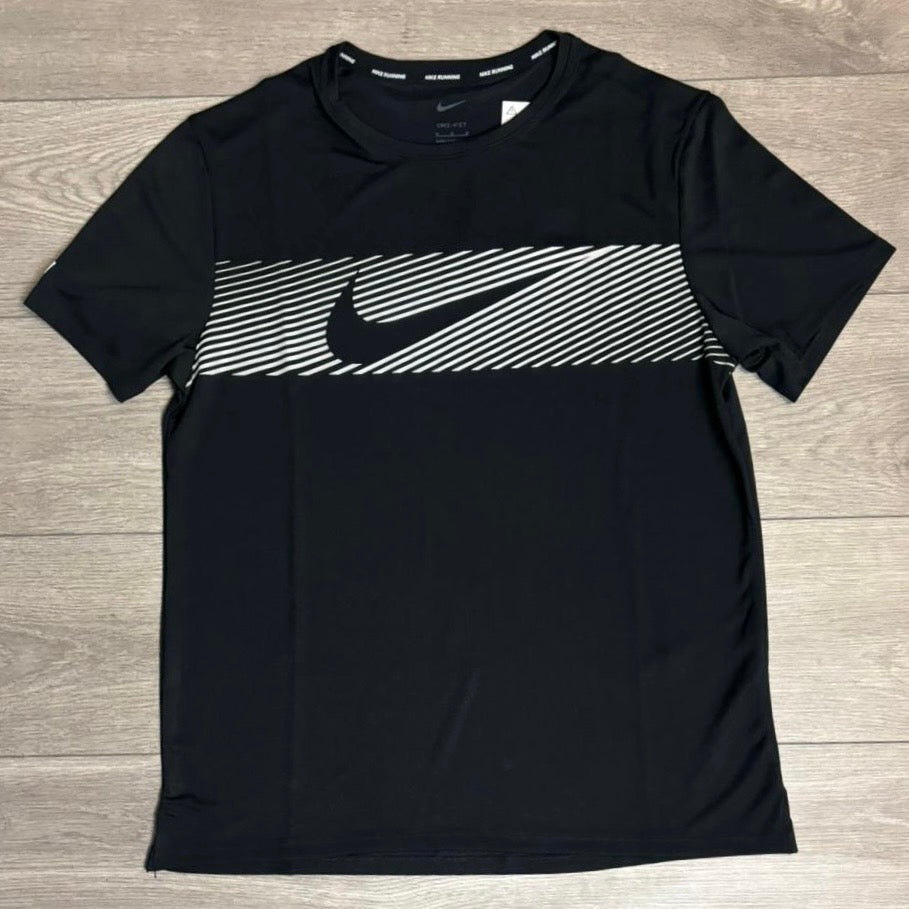 Nike Miler Flash UV T-Shirt / Challenger Short Set Black/Grey