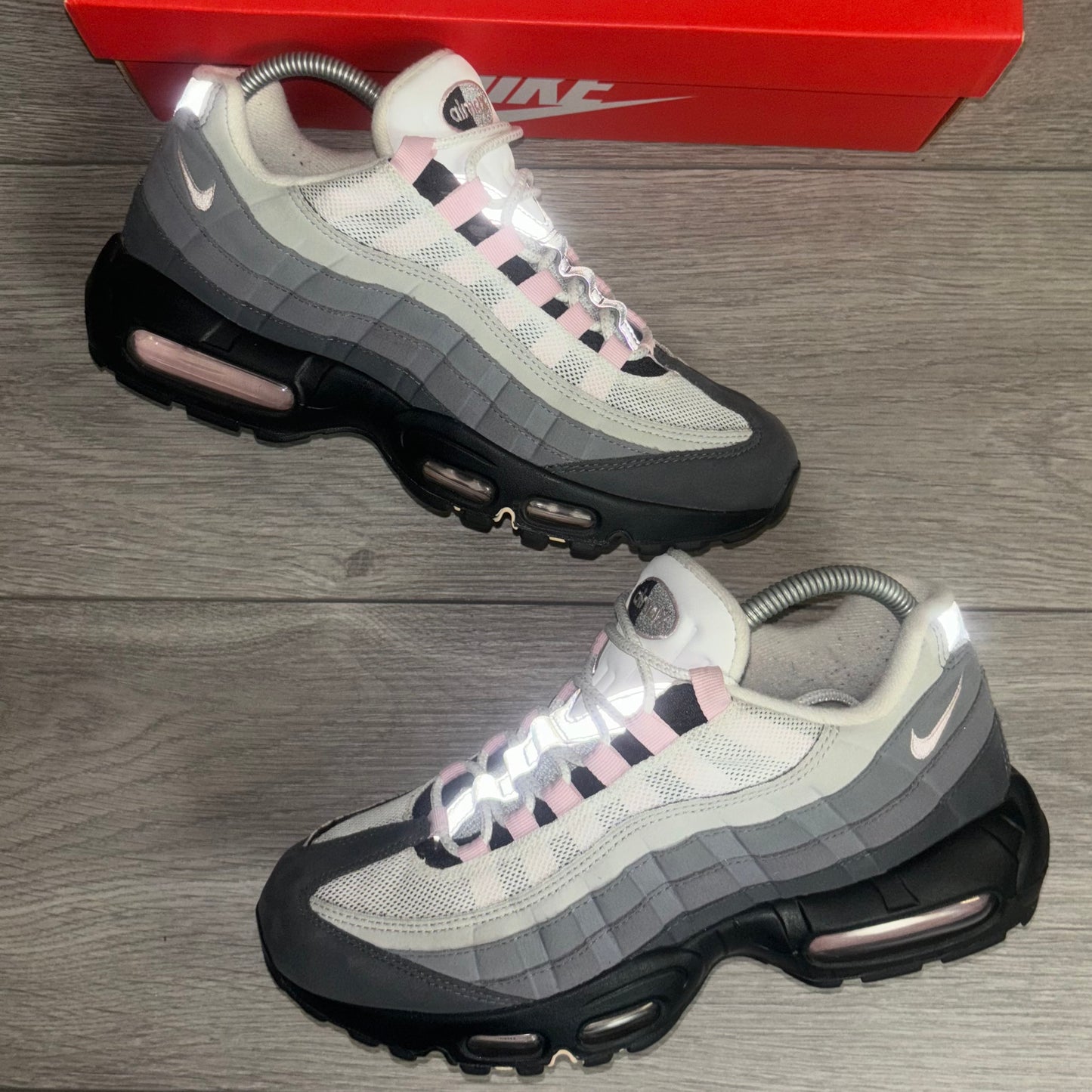 Pre-Loved Nike Air Max 95 Pink Foam