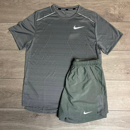 Nike Miler 1.0 T-Shirt / Challenger Short Set Grey