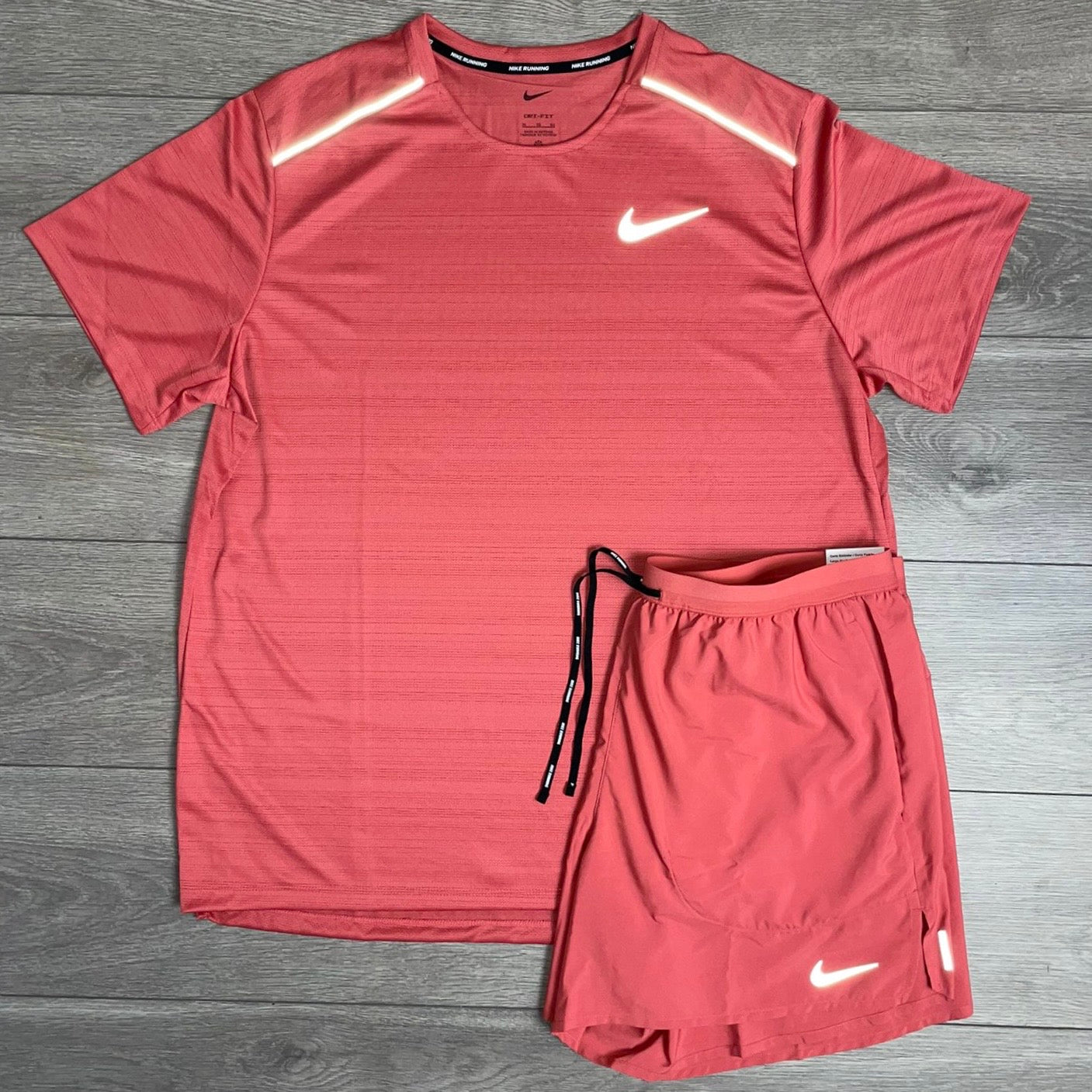 Nike Dri-FIT Adobe Miler 1.0 T-Shirt / Adobe Flex Stride 5 Inch Shorts Set